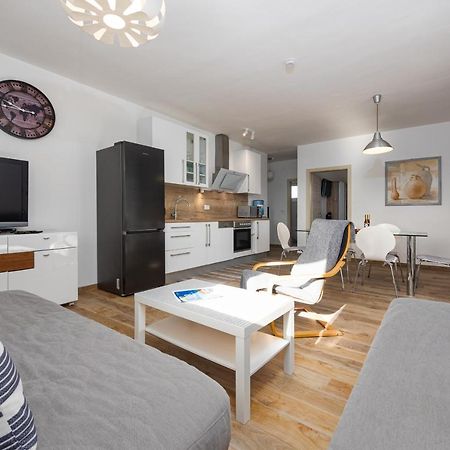 Apartamento Hibiskus App1 Vir Exterior foto