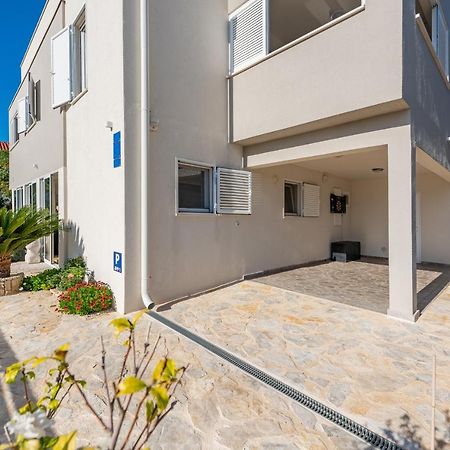 Apartamento Hibiskus App1 Vir Exterior foto
